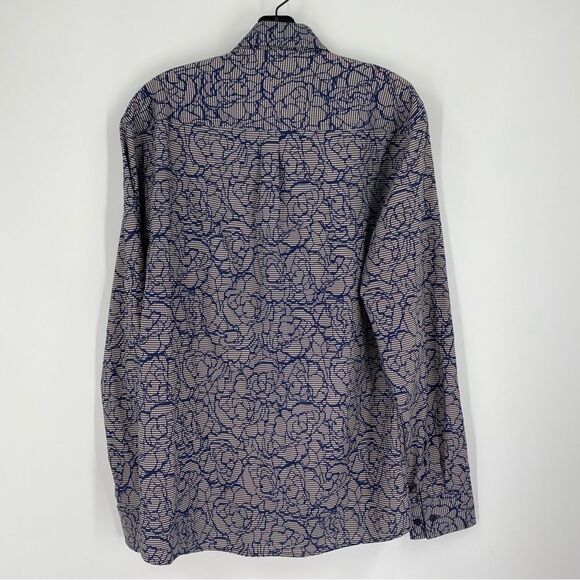 Vince Camuto Blue Paisley Lightweight Button Front Shirt size M - Picture 3 of 4